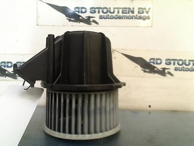 CALEFACTOR MOTOR CALEFACTOR VENTILADOR MOTOR AUDI A5 (8T3) 2009 8K1820021 Foto 1 de 4