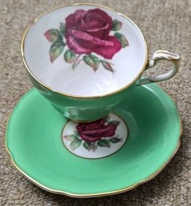 Vintage English PARAGON FLOATING Cabbage Rose Teacup & Saucer Set - Picture 1 of 20