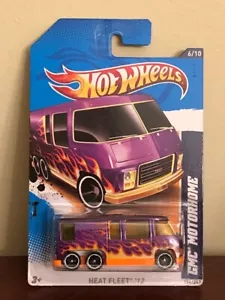 Hot Wheels Heat Fleet '12 6/10 GMC Motorhome 156/247 Purple/Orange NEW in Pack - Picture 1 of 7