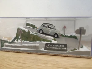Diorama Modellino Fiat Nuova 500 Derivazione Abarth - 1:43 Hachette  - Foto 1 di 3