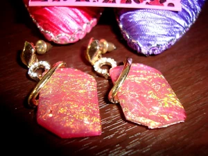 Betsey Johnson Kristall Strass STEIN LIEBE Ohrringe Neu mit Etikett, 02 - Bild 1 von 8