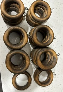 Vintage Wood Bronze Curtain Rings Lot Of 32 - Picture 1 of 4