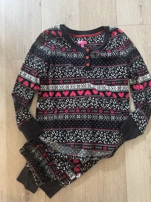 Betsey Johnson Sleep Lounge “Hearts & Lips Hearts X & O Pajamas 2 Piece Medium - Image 1 of 4