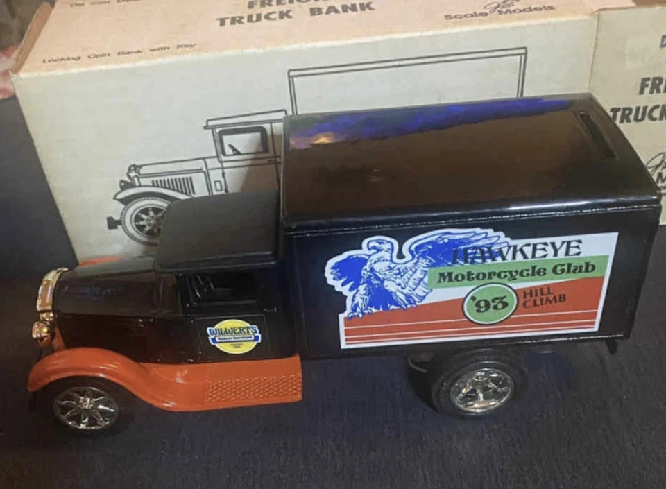 Raro banco de monedas ERTL 1/25 escala - Wilwert’s Harley Davidson Foto 1 de 4