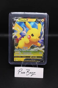 Pikachu V SWSH061 SWSH: Schwert & Schild Promo Karten Holo - Bild 1 von 5