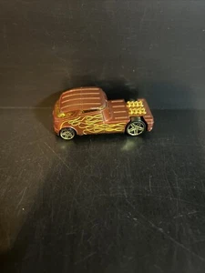 Hot Wheels Copper Qombee Truck 1:64 Scale Diecast Vehicle Loose  - Picture 1 of 1