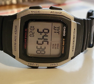Casio Illuminator Digital Watch Men Black 3239 W-96H Chronograph