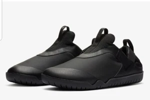 Nike Air Zoom Pulse Triple Black per operatori sanitari, calzature comode - Foto 1 di 6