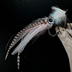 Mosca calamar de ojo grande - 2/0 - blanco/rosa - bajo a rayas - pesca con mosca de agua salada - Imagen 1 de 1