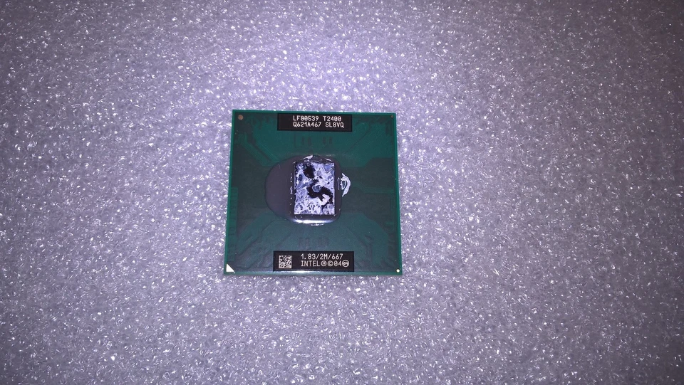 Processore Intel Core Duo T2400 Mobile SL8VQ 1.83GHz 667MHz Socket PGA478 - Immagine 1 di 1