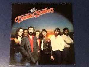 DOOBIE BROTHERS~one step close WB 1980 all ORIGINAL~Kendun~ (LP) Nm / (JKT) Vg++ - Bild 1 von 7