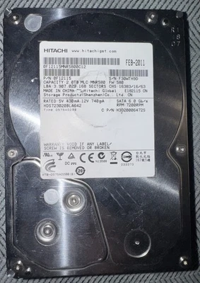 Hitachi Deskstar 2TB HDS723920BLA642– 3,5" SATA Festplatte – 7200rpm 2011 Feb - Bild 1 von 3