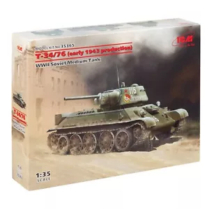 T-34/76 (produzione inizio 1943) WWII kit carro medio sovietico 1/35 ICM 35365 - Foto 1 di 21