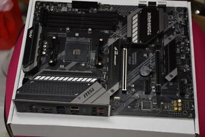 MSI MAG B550 TOMAHAWK AM4 AMD B550 PCIe4.0 DualLAN ATX Motherboard - Picture 1 of 1