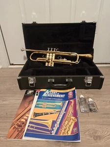 Yamaha YTR2330 Bb Student Trumpet w/ Case, Mouthpiece, and Learning Books - Picture 1 of 20