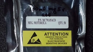 Quantity 50 - Motorola MC79L05ACD 5v 100mA Voltage Regulators - New Sealed - Picture 1 of 1