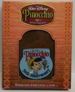 Prendedor Disney Tienda Disney 70 Aniversario Pinocho Prendedor GWP LE - Imagen 1 de 4