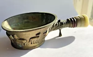 Antigua China Latón Jade Madera Hierro Carbón Triste Seda Ropa China Asia De Colección - Imagen 1 de 9