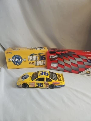 Pontiac 1999 Ernie Irvan #36 Pedigree M and M 1:24 coche/banco fundido a presión #NCA Foto 1 de 4