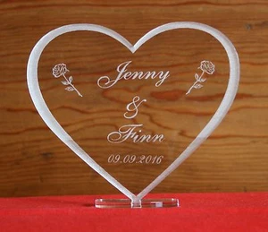 Herz Rosen Acrylglas Aufsteller + Gravur Namen +Datum Valentinstag Geschenk Love - Picture 1 of 1