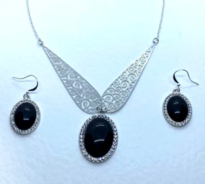 JUEGO DE COLLAR DE FILIGRANA ESTILO KLIMT NEGRO VIDRIO TRANSPARENTE BORDE PLATEADO - Imagen 1 de 8