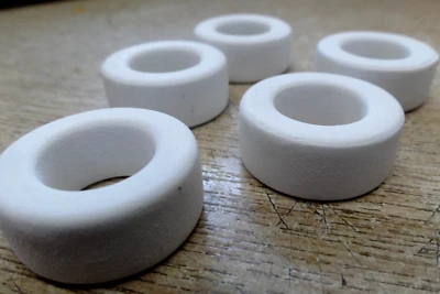 5x 25.8mm diameter x 10mm ferrite rings Ferroxcube TN25/15/10-3C90 25mm ring - Image 1 of 4