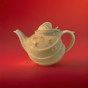 Tetera vintage Hall Parade 0799 con adornos de oro amarillo otoño hoja de oro y bellota 6 tazas - Imagen 1 de 10