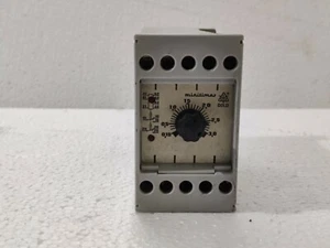 Dold AA 9906.82 Time Relay Operate Delayed Minitimer - Picture 1 of 5