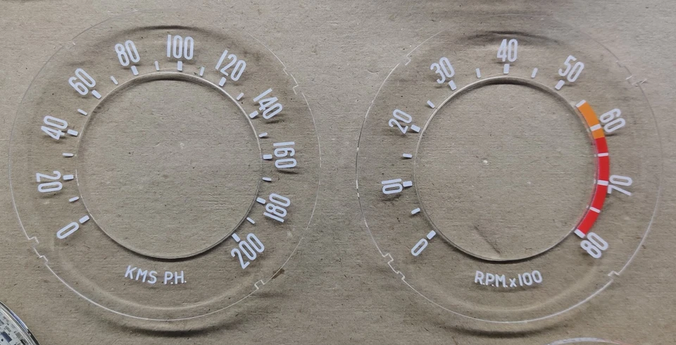 RENAULT ALPINE A110 AND FIAT 1100 OSCA DIAL SPEEDOMETER AND TACHOMETER - Image 1 of 3