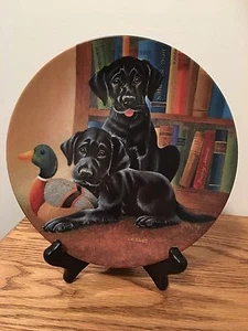 Placa de coleccionista Labrador Retrievers ""Literary Labs"" Knowles - Imagen 1 de 3