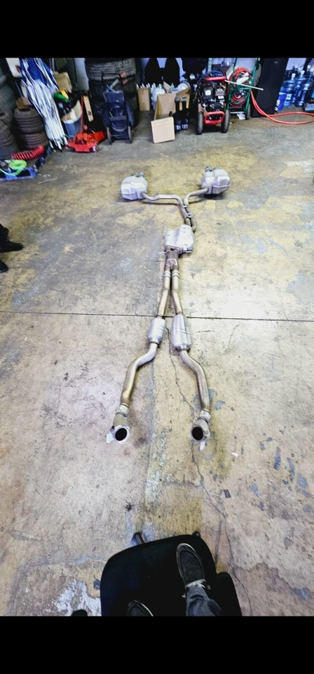 2022 audi s8 L exhaust - Image 1 of 4