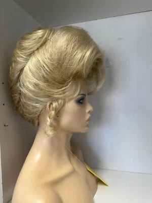 AWESOME WIGS last one peaches and cream up do  front  vegas girlw wigs - Image 1 of 2