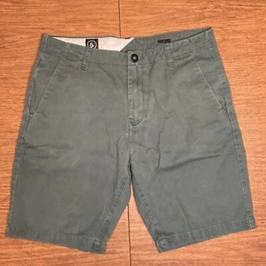 Volcom Green Khaki Style Shorts Mens Size 32 - Picture 1 of 11