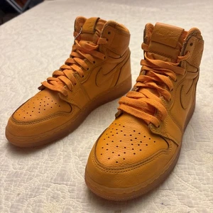 Nike Air Jordan 1 Retro High "Gatorade Orange Peel" Sneakers GS Taglia 6Y/W8 2017 - Foto 1 di 24
