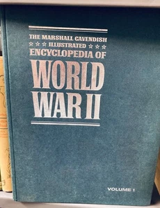The Marshall Cavendish Illustrated Encyclopedia of WW II, 25 volumes - Imagen 1 de 20