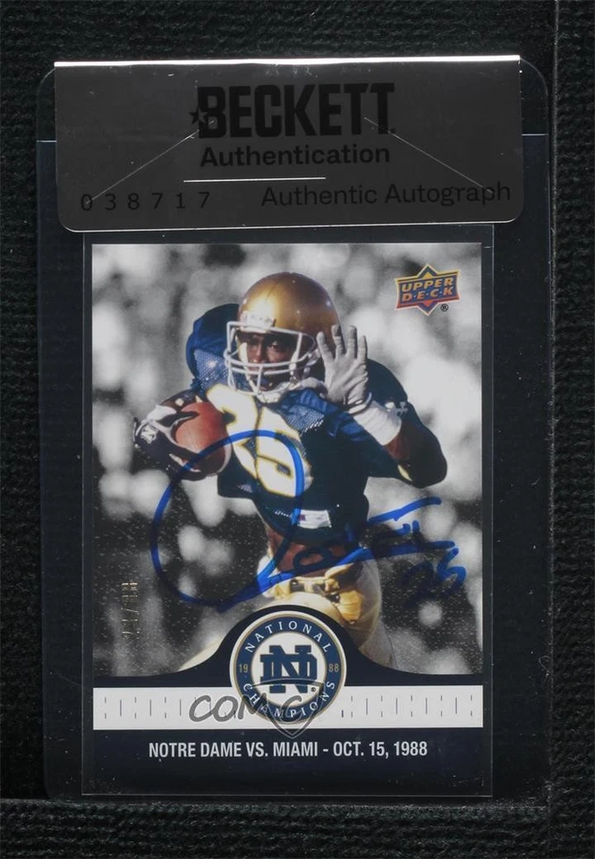 BAS 2017 Upper Deck Notre Dame 1988 Championship Blue /88 Rocket Ismail #42 Auto - Image 1 of 2