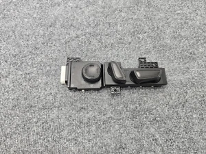 TOYOTA TUNDRA 22-25 SEAT CONTROL SWITCH ADJUST FRONT RIGHT RH BLACK OEM - Picture 1 of 5