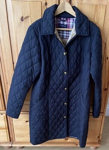 Ladies Quilted Coat Lands End Size 10-12 Ex Con, Worn Twice - Picture 1 of 3