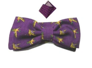 Lila Woll-Papillon Für Herren Mit Buntem Vogel-Motiv Und Passender Tasche - Picture 1 of 8