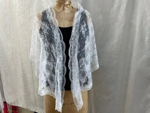 White Lace Scarf / Shawl - Long White Pointed Edges w various lace trims. - Picture 1 of 6