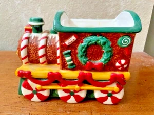 Ceramic Christmas Train - Picture 1 of 8
