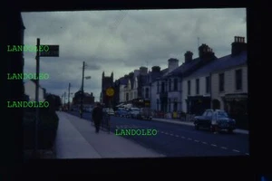 Dia Straßenszene in Irland 1962 Autos - Picture 1 of 1