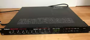Roland GS-6 Digital Guitar Sound System & Preamp Rackmount - Picture 1 of 21