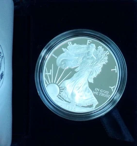 Uncirculated Proof 1996 Philadelphia Mint American Eagle Silver One Dollar - Picture 1 of 2