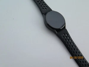 Samsung Galaxy Watch4 SM-R860 40mm Aluminiowe etui z paskiem sportowym - Czarne... - Zdjęcie 1 z 14