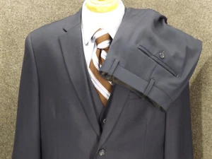 Caravelli  Suit Mens 44R Pants 40x26 Navy Soild 3 Piece Suit Vest 2 Button - Picture 1 of 16