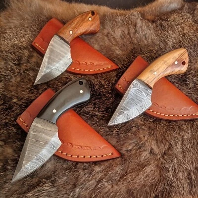 Jagdmesser Skinner Damastmesser - Full Tang - 7cm Klinge Scharf Handgeschmiedet  - Bild 1 von 4