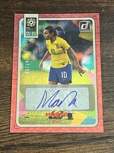 Marta 2023 Donruss Women's World Cup #202 Autogramm Red Parallel SP 47/99 - Bild 1 von 10