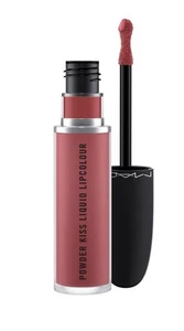 MAC Powder Kiss flüssiger Lippenfarbton 988 ein wenig gezähmt volle Größe 5 ml/0,17 oz - Bild 1 von 4