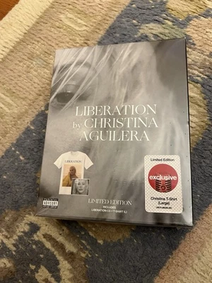 Liberation by Christina Aguilera Limited Edition Target CD With Shirt New Sealed Foto 1 de 4